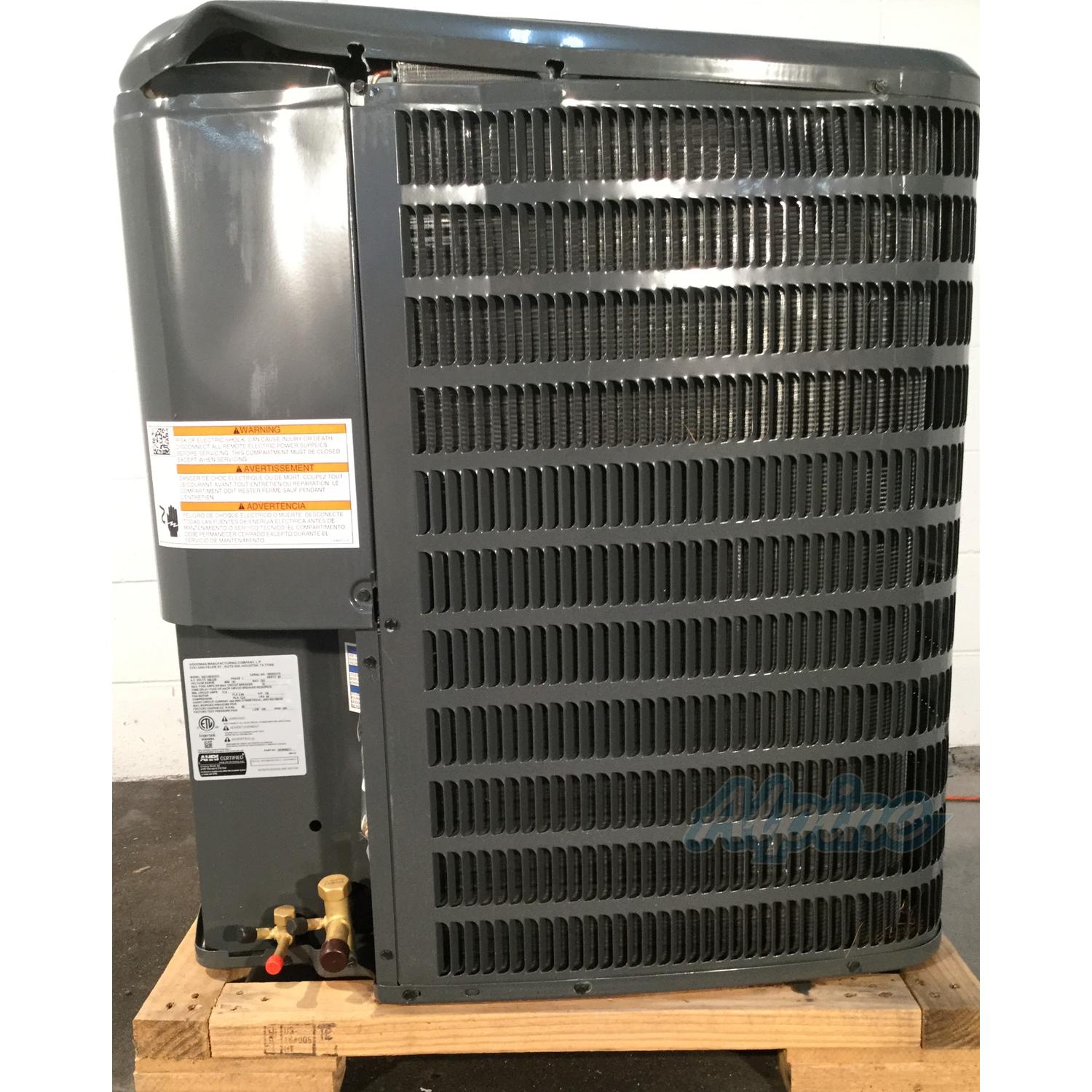 Goodman GSX140301 (648300) 2.5 Ton, 14 to 15 SEER Condenser, R-410A ...