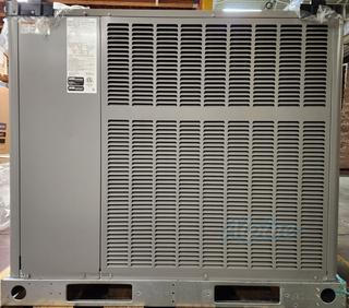 Photo of Blueridge BPRPGE1430-072EP-2 (Item No. 703692) 2.5 Ton Cooling / 72,000 BTU Heating 14 SEER Gas Package Unit, Multi Positional 51088
