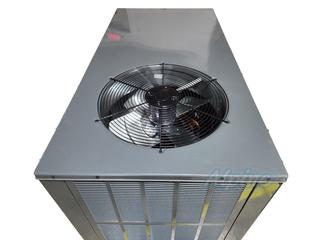 Photo of Goodman GPHH34841 (Item No. 713401) 4 Ton, 13.4 SEER2 Self-Contained Packaged Heat Pump 54781