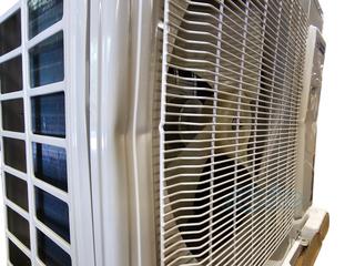 Photo of Blueridge BMKH18M23UH (Item No. 718630) 18,000 BTU 23 SEER Two Zone Ultra Heat Ductless Mini Split Outdoor Condenser 56085