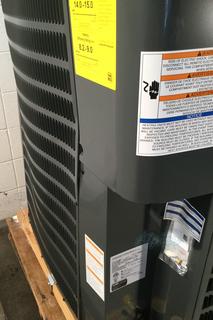 Photo of Goodman GSZ140421 (645814) 3.5 Ton, 14 to 15 SEER Heat Pump, R-410A Refrigerant 31842