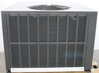 Photo of Goodman GPC1436M41 (Item No. 703274) 3 Ton, 14 SEER Self-Contained Packaged Air Conditioner, Multi-Position 50862