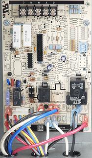 Photo of Blueridge BOL83BF1D112/125F20 Lowboy, Front Flue, 134,000-151,000 Input BTU, Oil Furnace 31111