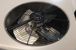 Photo of Blueridge BPRPAC1430EP 2.5 Ton, 28,400 BTU Cooling, 14 SEER Self-Contained Packaged Air Conditioner, Multi-Positional 42361