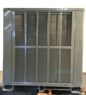 Photo of Goodman GPC1460H41 (644990) 5 Ton, 14 SEER Self-Contained Packaged Air Conditioner, Dedicated Horizontal 31355