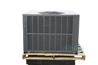 Photo of Goodman GPGM33006041 (Item No. 716015) 2.5 Ton Cooling / 60,000 BTU Heating, 13.4 SEER2 Packaged Unit 56348
