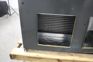 Photo of Goodman GPGM33006041 (Item No. 716015) 2.5 Ton Cooling / 60,000 BTU Heating, 13.4 SEER2 Packaged Unit 56351
