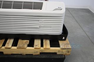 Photo of Amana PTH093G25AXXX (Item No. 717721) 9,000 BTU (0.8 Ton) Cooling, 8,500 BTU Heating, 11.5 EER Heat Pump PTAC, 2.5 kW Heat Strip, R-410A Refrigerant, 208/230V 56382