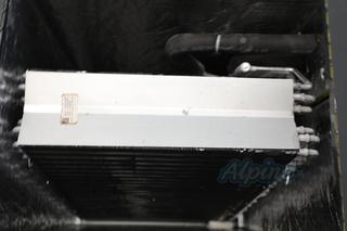 Photo of Goodman CAPF3137B6 (Item No. 670349) 2.5 to 3 Ton, W 17 1/2 x H 30 x D 21, Painted Cased Evaporator Coil 40210