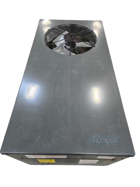 Photo of Goodman GPCH33041 (Item No. 730107) 2.5 Ton, 13.4 SEER2 Self-Contained Packaged Air Conditioner 59573