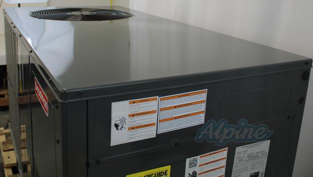 Photo of Goodman GPCH34241 (Item No. 728917) 3.5 Ton, 13.4 SEER2 Self-Contained Packaged Air Conditioner 59208
