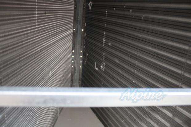 Photo of Blueridge BH1P51C (Item No. 732109) 4 Ton, W 31 1/2 x H 21 x D 21 1/2, Horizontal Cased Evaporator Coil 60092