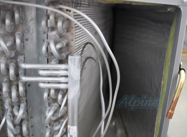 Photo of Blueridge BH1P51C (Item No. 732109) 4 Ton, W 31 1/2 x H 21 x D 21 1/2, Horizontal Cased Evaporator Coil 60096