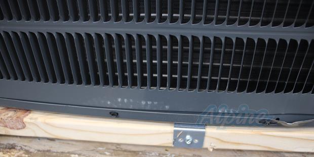 Photo of Goodman GLZS4BA4810 (Item No. 735489) 4 Ton, 14 SEER2 Heat Pump, R-32 Refrigerant 60910