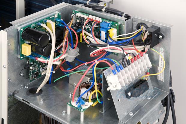 Photo of Chigo QCHD24 24,000 BTU Cooling (2 Ton), 25,000 BTU Heating, 14.2 SEER Heating/Cooling (Heat Pump), Dual-Zone Mini-Split System, 230 Volts, R-410A Refrigerant 9921