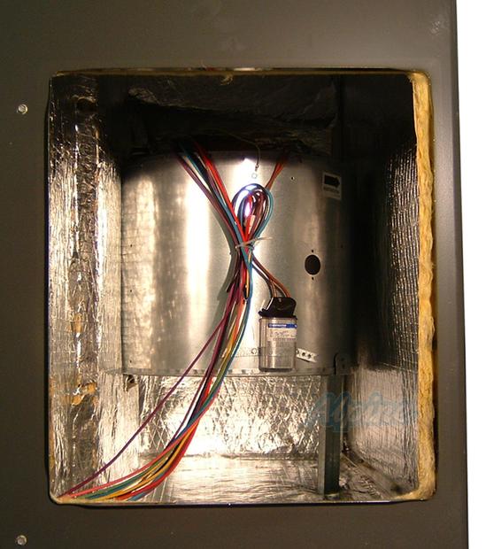 Photo of Goodman GPG10360701A Self-Contained Furnace/AC 3 TON Cooling / 55000 BTU Heating - Standard, 10 SEER 2440