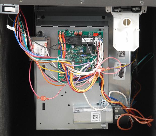Photo of Goodman GM9S960403AN 40,000 BTU Furnace, 96% Efficiency, Single-Stage Burner, 1,200 CFM Multi-Speed Blower, Upflow/Horizontal Flow Application 16448