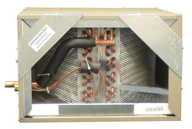 Photo of Goodman CHPF048C2A 4 Ton, H 21 x D 21 1/8 x L 26, Horizontal Evaporator Coil 120