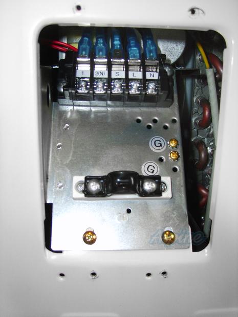 Photo of Comfort-Aire SMA09SA-0 .75 Ton, 13 SEER Cooling Only Mini-Split System, 115 Volts, R-410A Refrigerant 5888