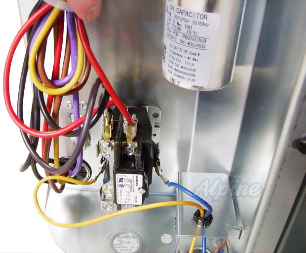 Photo of Goodman GSC130421 Central Air Conditioner 3.5 Ton, 13 SEER Condenser, R22 Refrigerant 6234