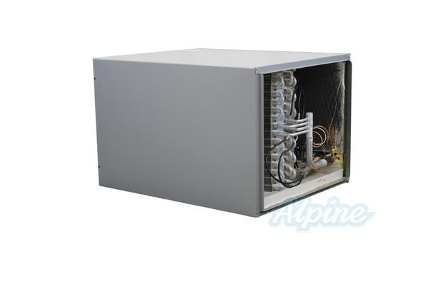 Photo of Blueridge BC724HBT-71 2 Ton, W 26 1/2 x H 17 1/2 x D 21 1/2, Horizontal Cased Evaporator Coil w/TXV 63456