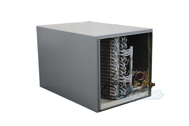 Photo of Blueridge BC742HBT-71 3.5 Ton, W 31 1/2 x H 17 1/2 x D 21 1/2, Horizontal Cased Evaporator Coil w/TXV 63484