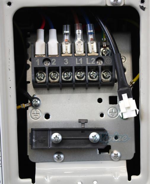 Photo of Blueridge BDS3A12UC0-12WM-KIT15 12,000 BTU (1 Ton) 1-Zone DIY 23.5 SEER2 Inverter R-454B DS3 Heat Pump Ultra Cool/Ultra Heat System KIT 15 FT 61678
