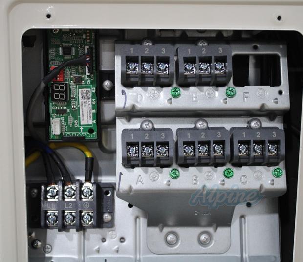 Photo of Blueridge BXM3A36UC0-12LW-24WM 36,000 BTU (3 Ton) 2-Zone 23 SEER2 Inverter R-454B XM3 Series Heat Pump Ultra Cool/Ultra Heat System 61372