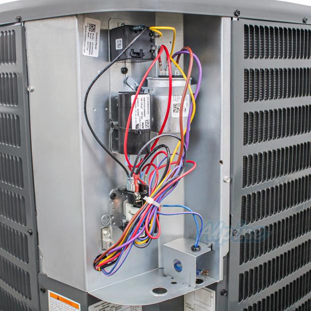 Photo of Goodman GLXS3BN1810 1.5 Ton, 13.4 to 14.7 SEER2 Condenser, R-32 Refrigerant, Northern Sales Only 62439