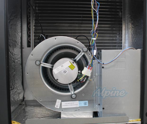 Photo of Goodman GPHH32431 2 Ton, 13.4 SEER2 Self-Contained Packaged Heat Pump 62799