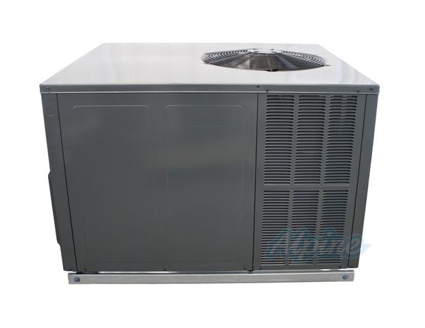 Photo of Goodman GPHM33631 3 Ton, 13.4 SEER2 Self-Contained Packaged Heat Pump, Multi-Position 62804