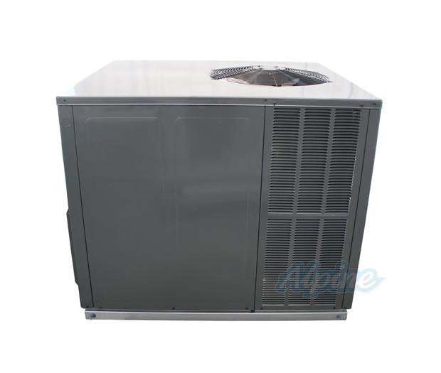 Photo of Goodman GPHM34231 3.5 Ton, 13.4 SEER2 Self-Contained Packaged Heat Pump, Multi-Position 62815