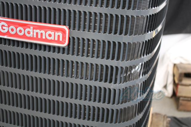 Goodman GLXS4BA3010 (Item No. 743650) photo 7 of 11