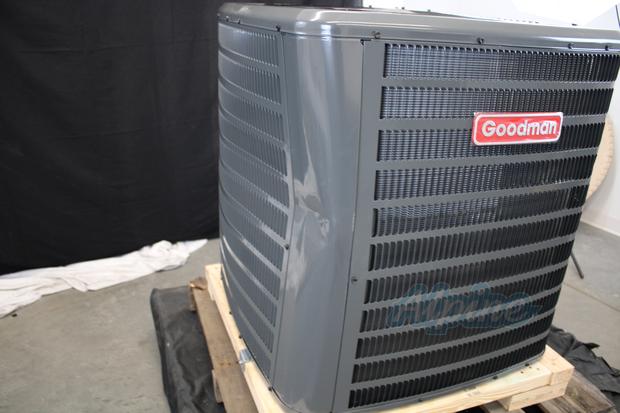 Goodman GLXS4BA3010 (Item No. 743650) photo 6 of 11