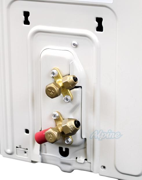 Photo of Blueridge BXS5A06UC0 6,000 BTU 25.5 SEER2 Single Zone Ultra Heat Ductless Mini Split Outdoor Condenser 63124